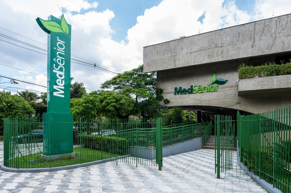 MedSênior lança Clube de Vantagens e Reforça Ecossistema de Bem-estar para o Público 49+