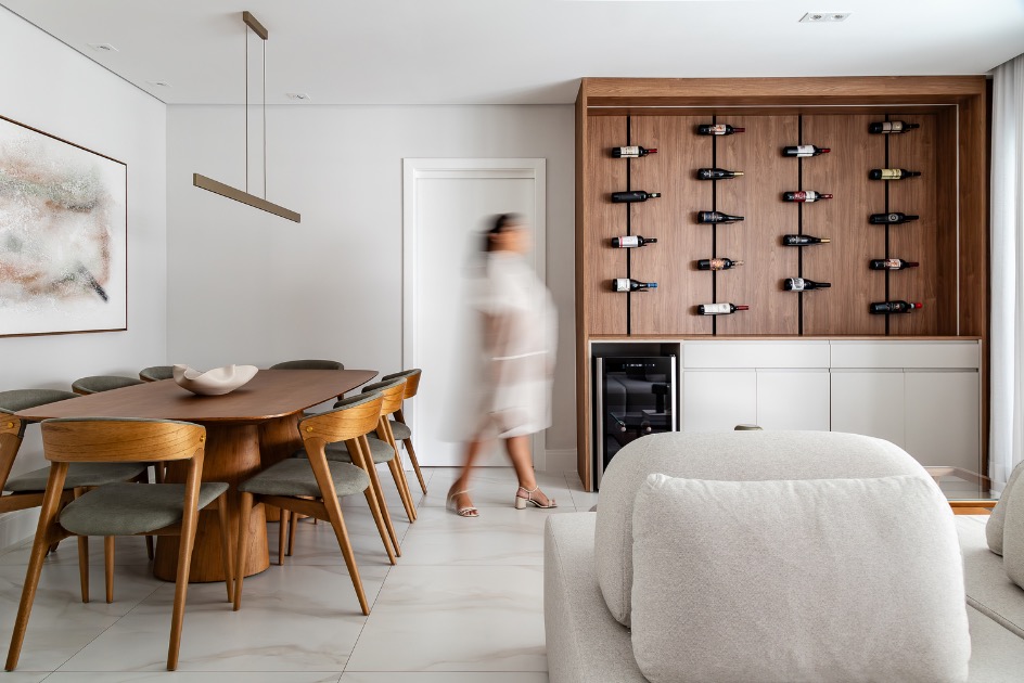 Projeto de interiores transforma apartamento em Osasco com mais aconchego, personalidade e soluções sob medida