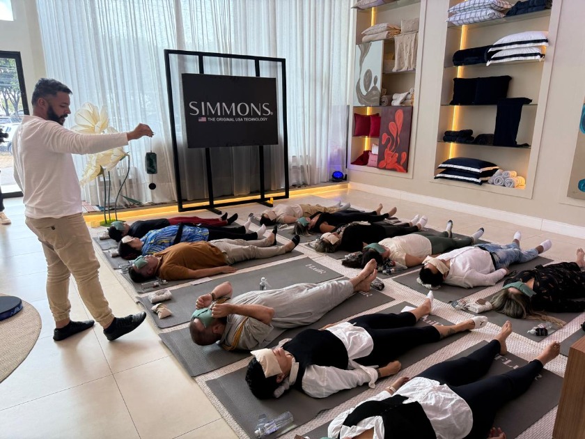 Arte, arquitetura e bem-estar se encontram em experiência sensorial da Simmons durante a Brasília Design Week