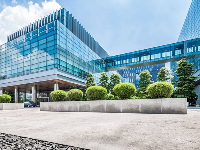 Eficiência energética e digitalização são prioridades de gestores de facilities em diferentes segmentos