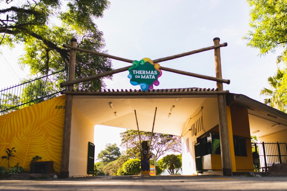 Férias sem filas: como a tecnologia está transformando a experiência de lazer nos parques aquáticos