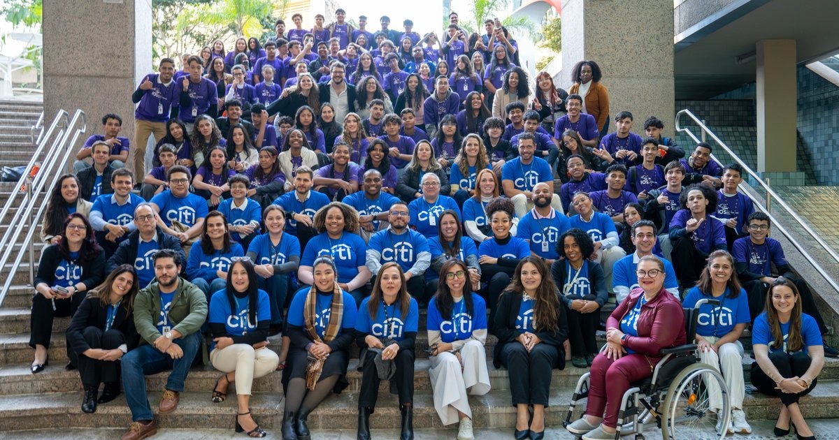 Visita ao Citi inspira 80 jovens do Instituto Percorre e amplia horizontes profissionais