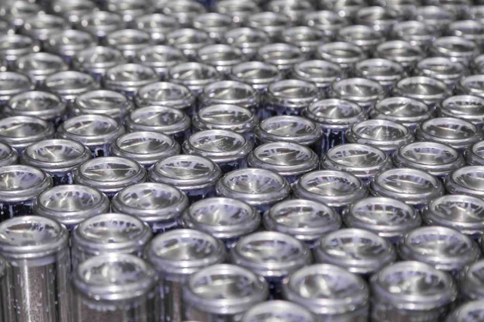 Crescimento dos energéticos reforça a importância da lata de alumínio no mercado de bebidas