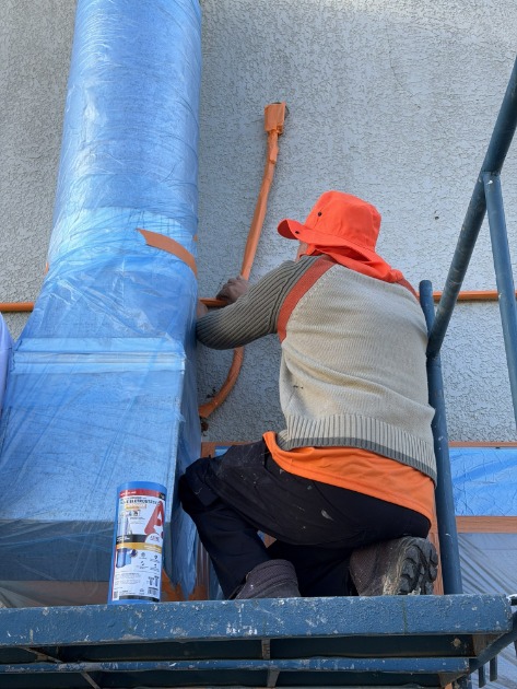 Grendacc recebe mutirão de revitalização com parceria entre Amarelinha Tintas, Adere e cerca de 50 voluntários Grendacc recebe mutirão de revitalização com parceria entre Amarelinha Tintas, Adere e cerca de 50 voluntários